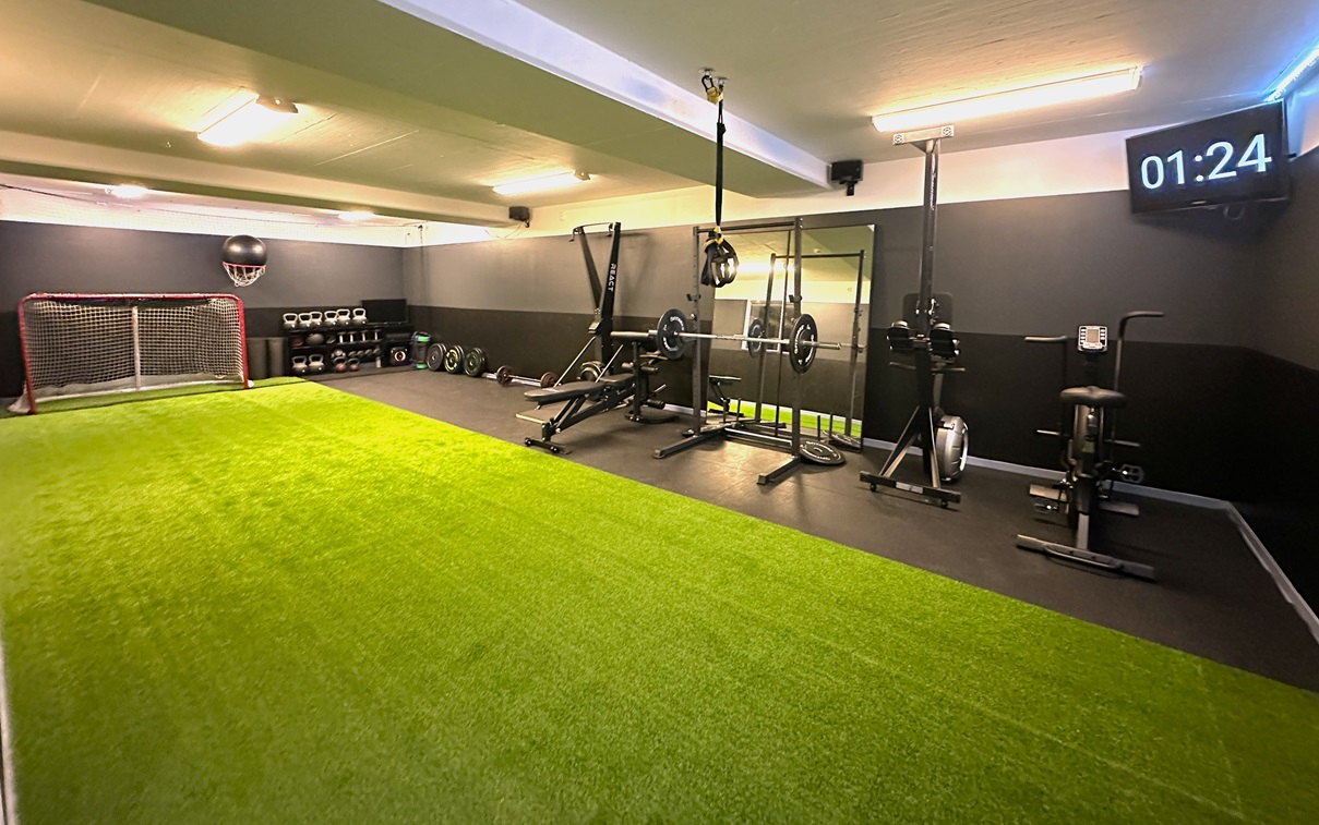 VuoresTreenit-sali ilman treenaajia